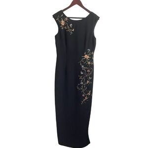 Maggie London Women Maxi Dress 10 Black Embroidered Floral Whimsical Formal Slit